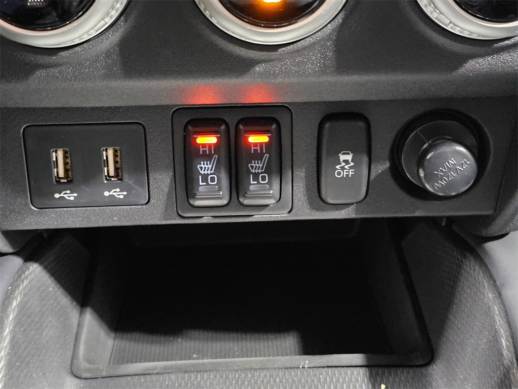 2024 Mitsubishi Outlander Sport Trail Edition Image 27 of 31