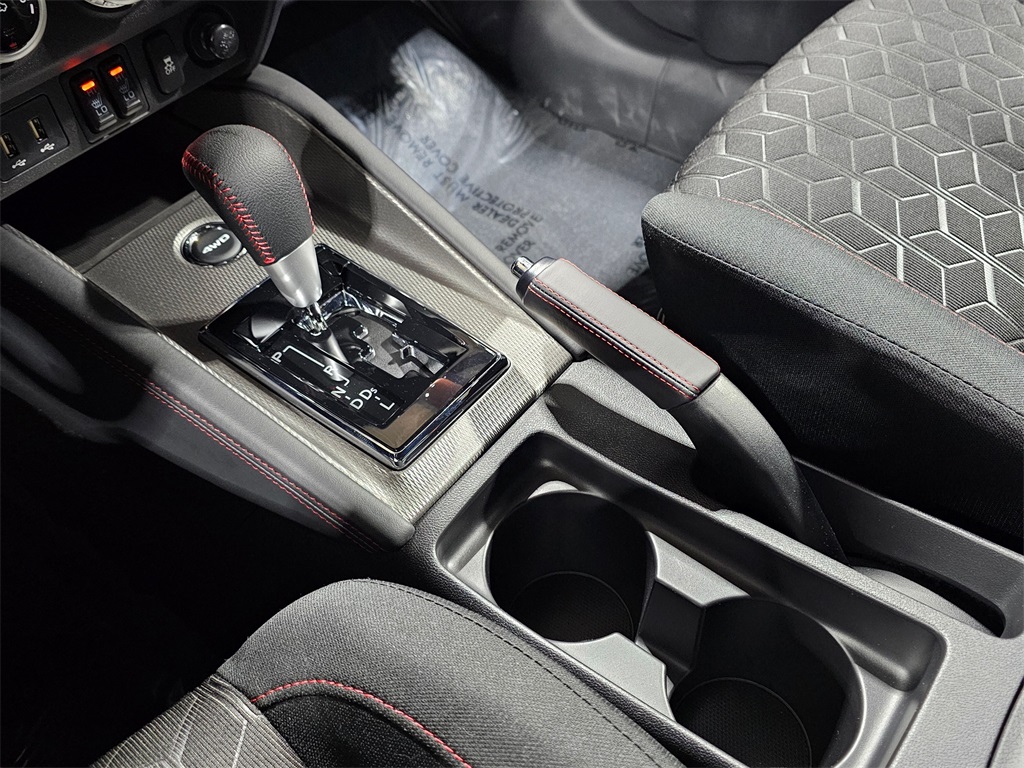 2024 Mitsubishi Outlander Sport Trail Edition Image 21 of 31