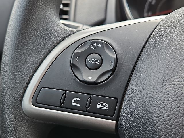 Vehicle image 20 of 30