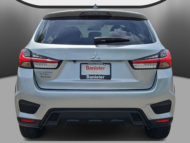 Vehicle image 5 of 30