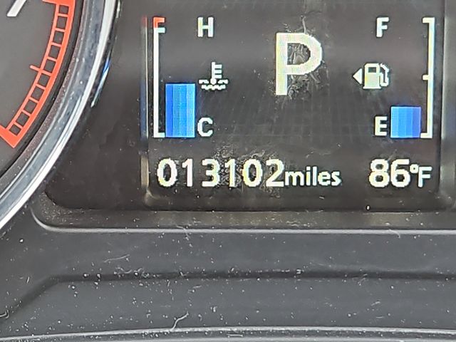 Vehicle image 19 of 30