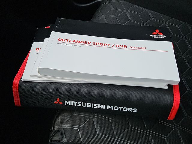 Vehicle image 25 of 30