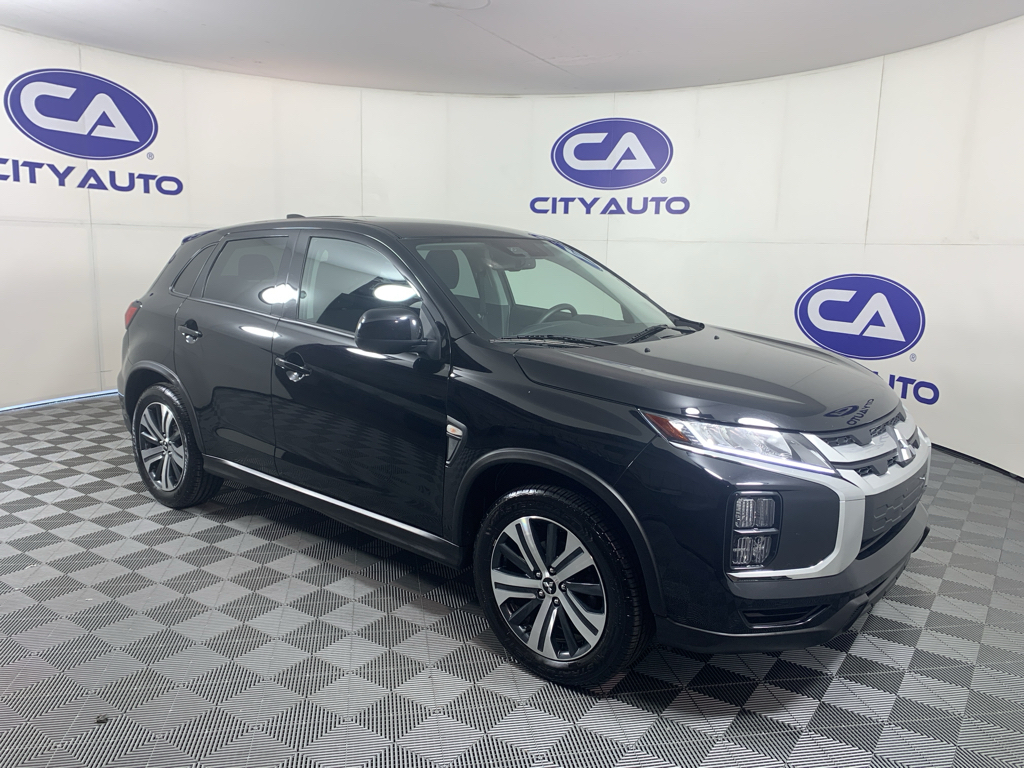 2024 Mitsubishi Outlander Sport ES Image 3 of 39