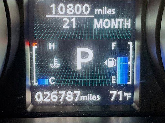 Vehicle image 17 of 26