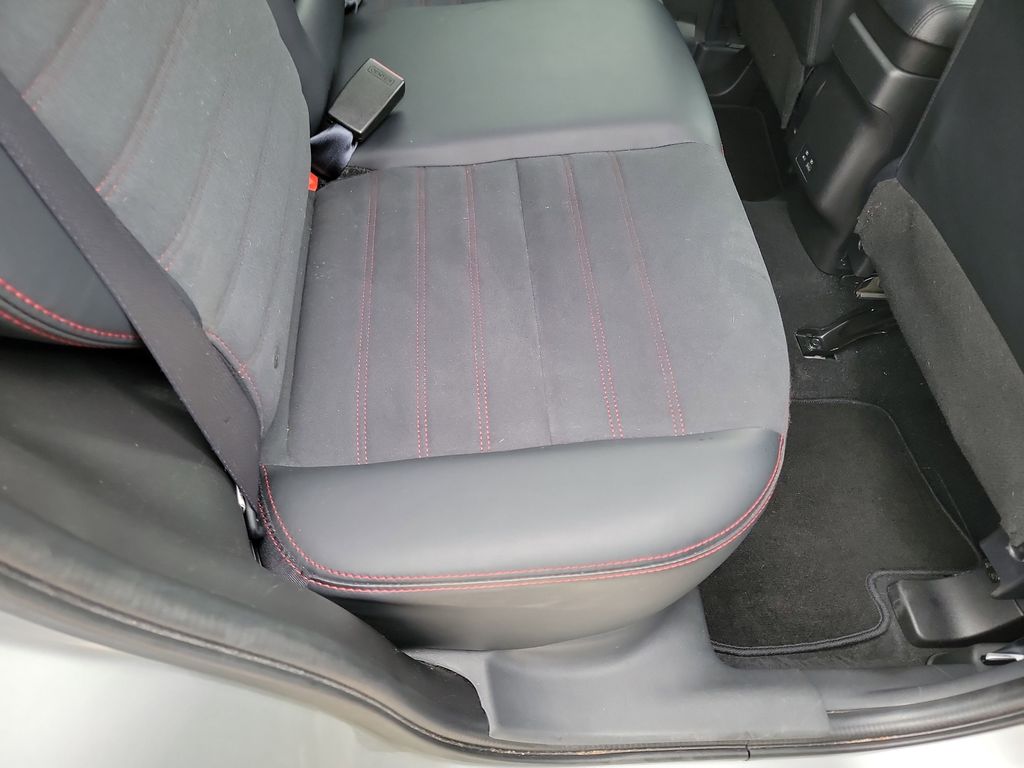Vehicle image 20 of 36
