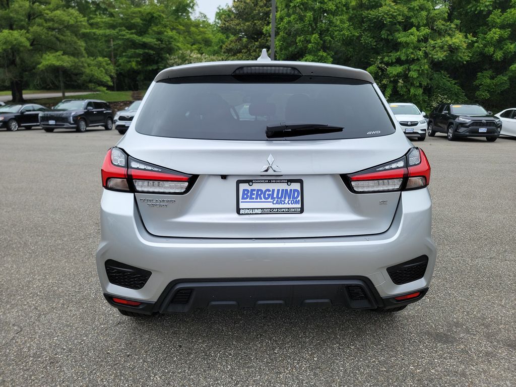 Vehicle image 6 of 36