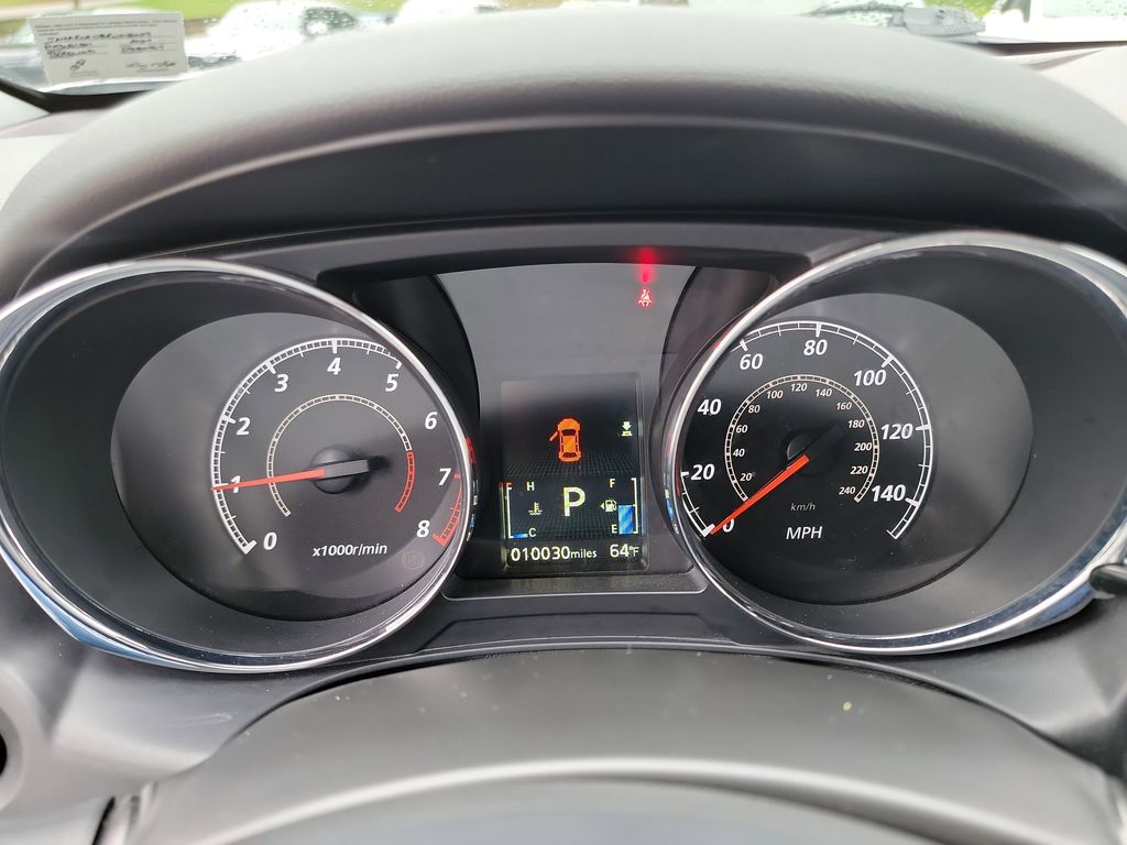 Vehicle image 27 of 36