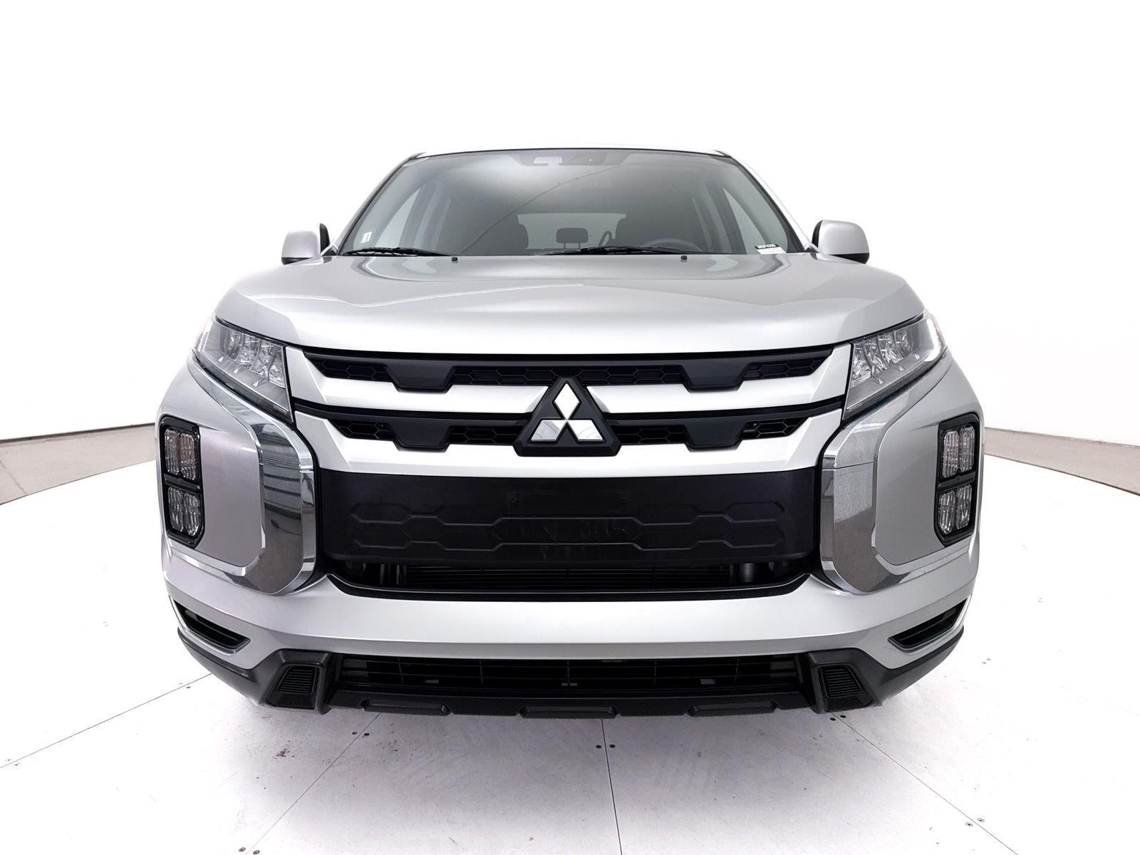 2024 Mitsubishi Outlander Sport ES Image 3 of 36