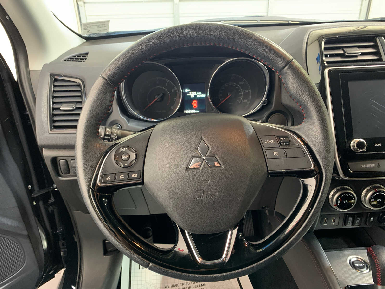 Vehicle image 10 of 10