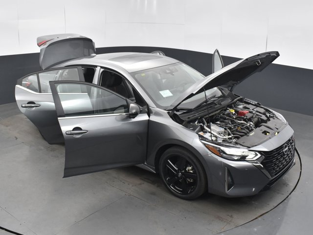 Vehicle image 12 of 45