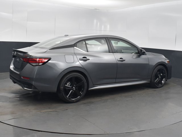 Vehicle image 19 of 45