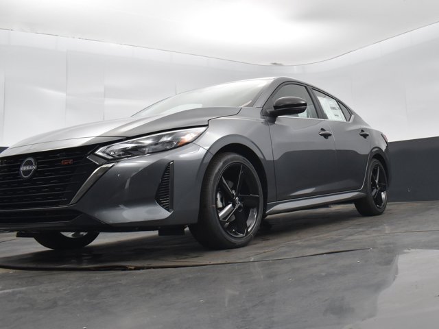 Vehicle image 6 of 45