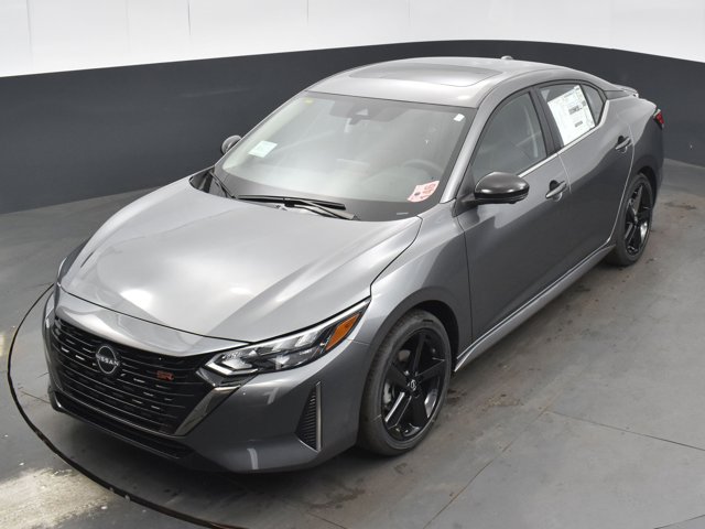 Vehicle image 5 of 45