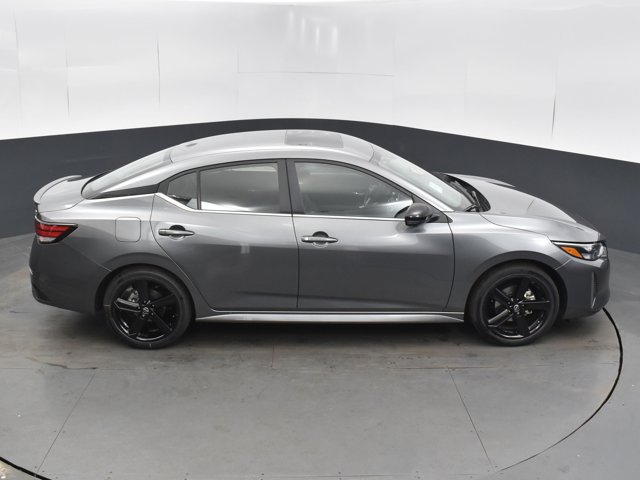 Vehicle image 14 of 45