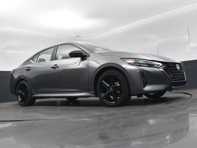 Vehicle image 13 of 45