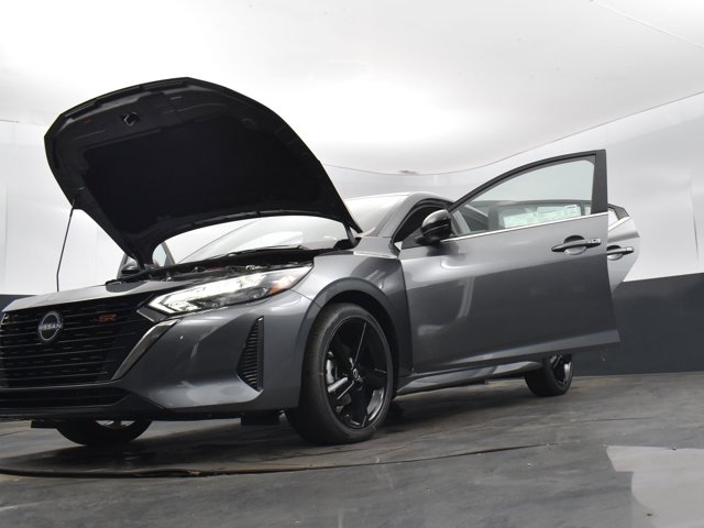 Vehicle image 4 of 45