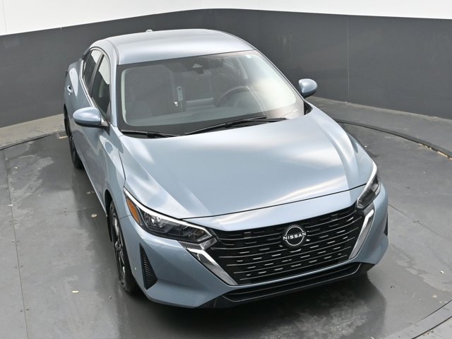 Vehicle image 11 of 45