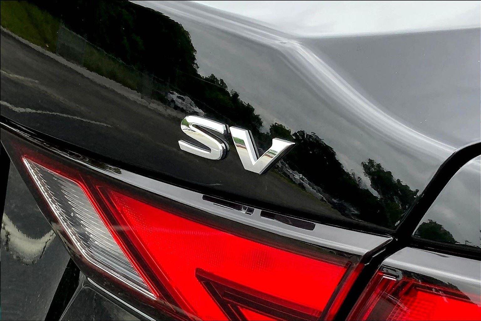 Vehicle image 31 of 32