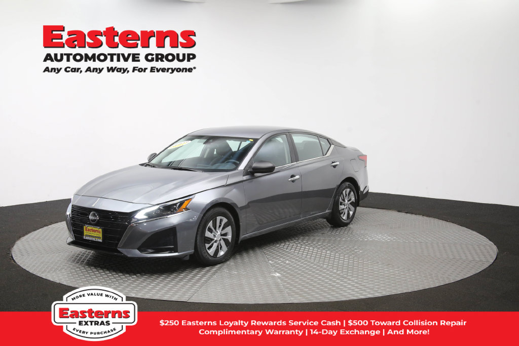 2024 Nissan Altima 2.5 S Image 3 of 65