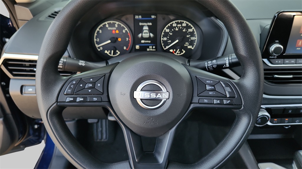 2024 Nissan Altima 2.5 S Image 17 of 37