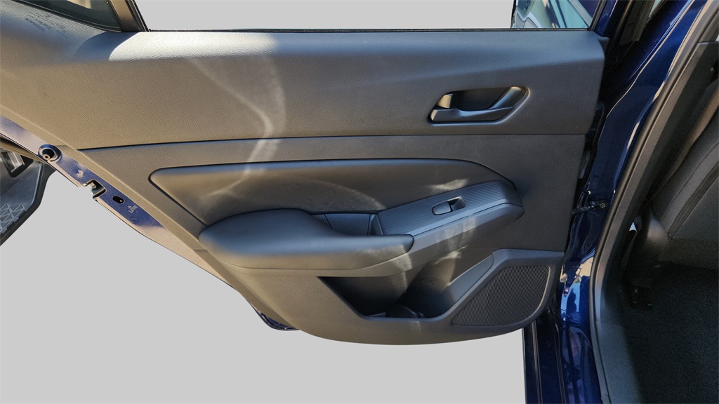 2024 Nissan Altima 2.5 S Image 26 of 37