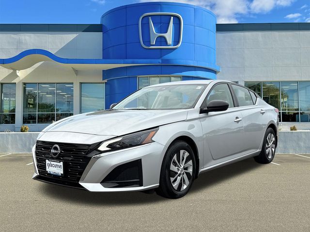 2024 Nissan Altima 2.5 S Image 1 of 25