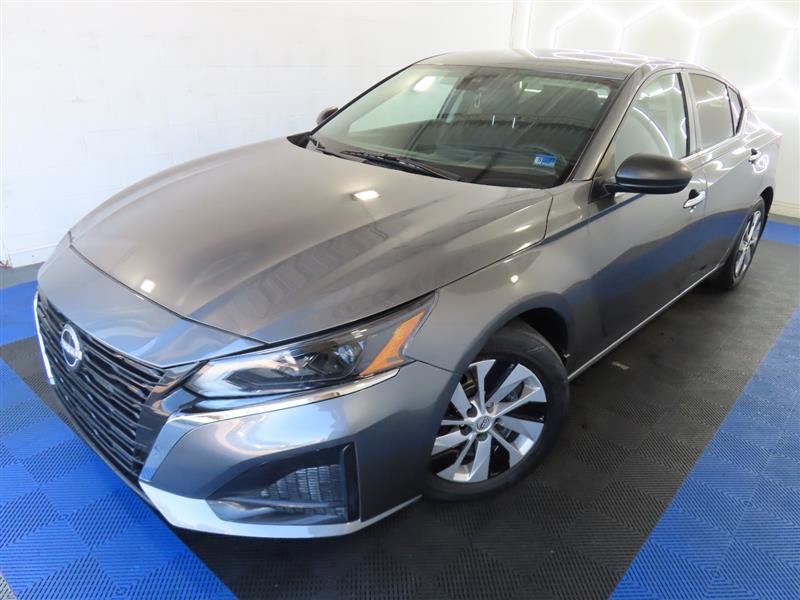 2024 Nissan Altima 2.5 S Image 1 of 28