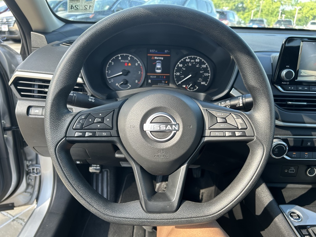 Vehicle image 21 of 21