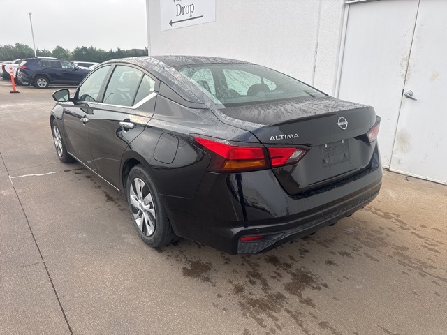 2024 Nissan Altima 2.5 S Image 6 of 18