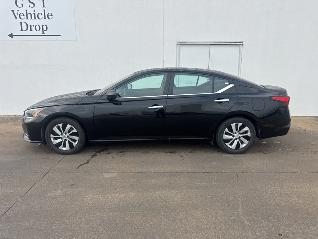2024 Nissan Altima 2.5 S Image 7 of 18