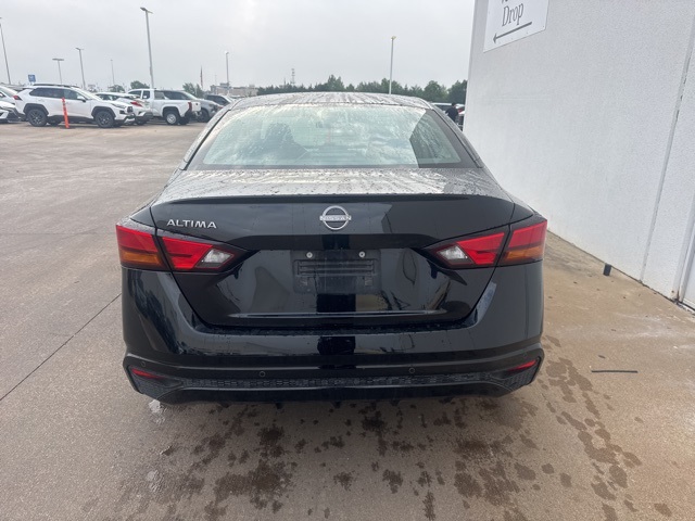 2024 Nissan Altima 2.5 S Image 5 of 18