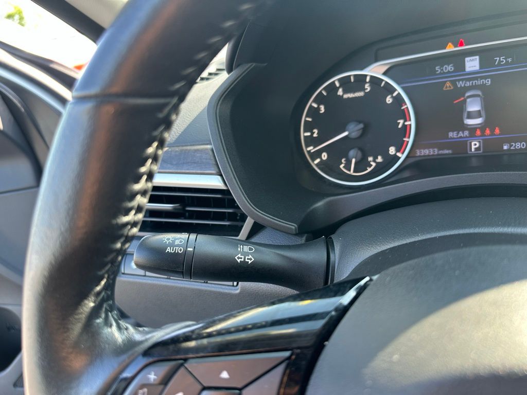 2024 Nissan Altima 2.5 SL Image 17 of 24
