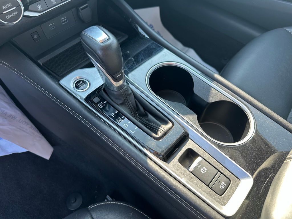 2024 Nissan Altima 2.5 SL Image 19 of 24