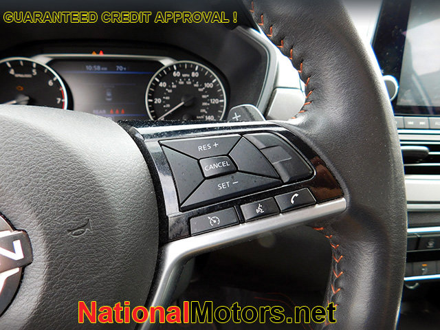 Vehicle image 7 of 11