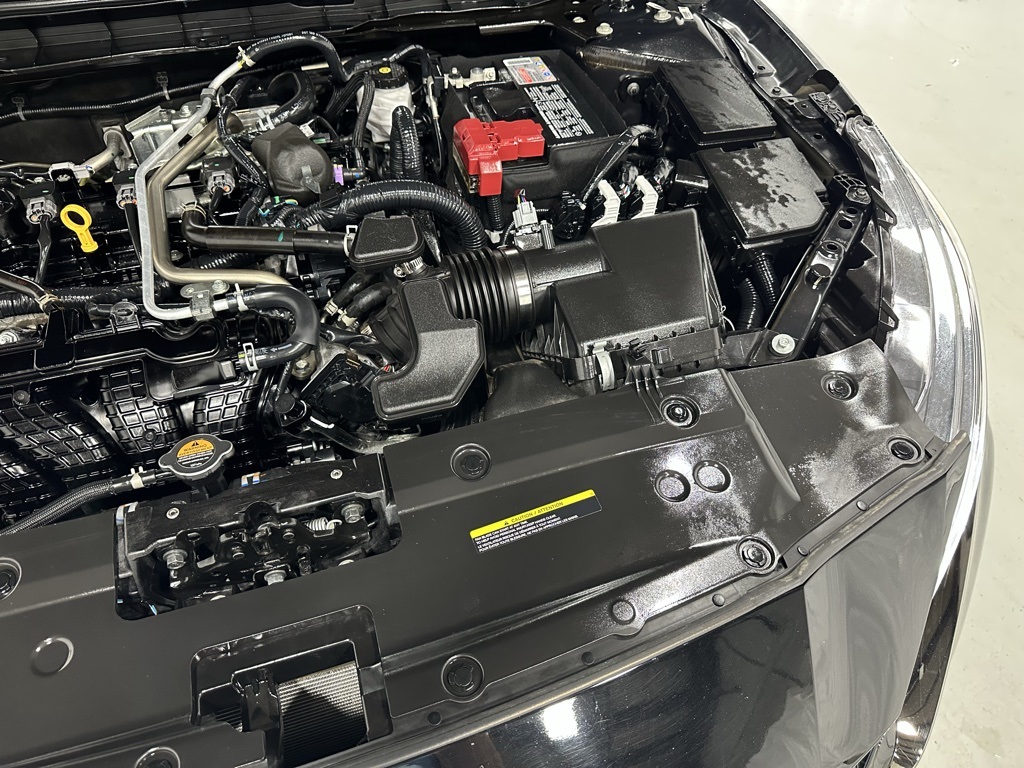 2024 Nissan Altima 2.5 SR Image 8 of 64