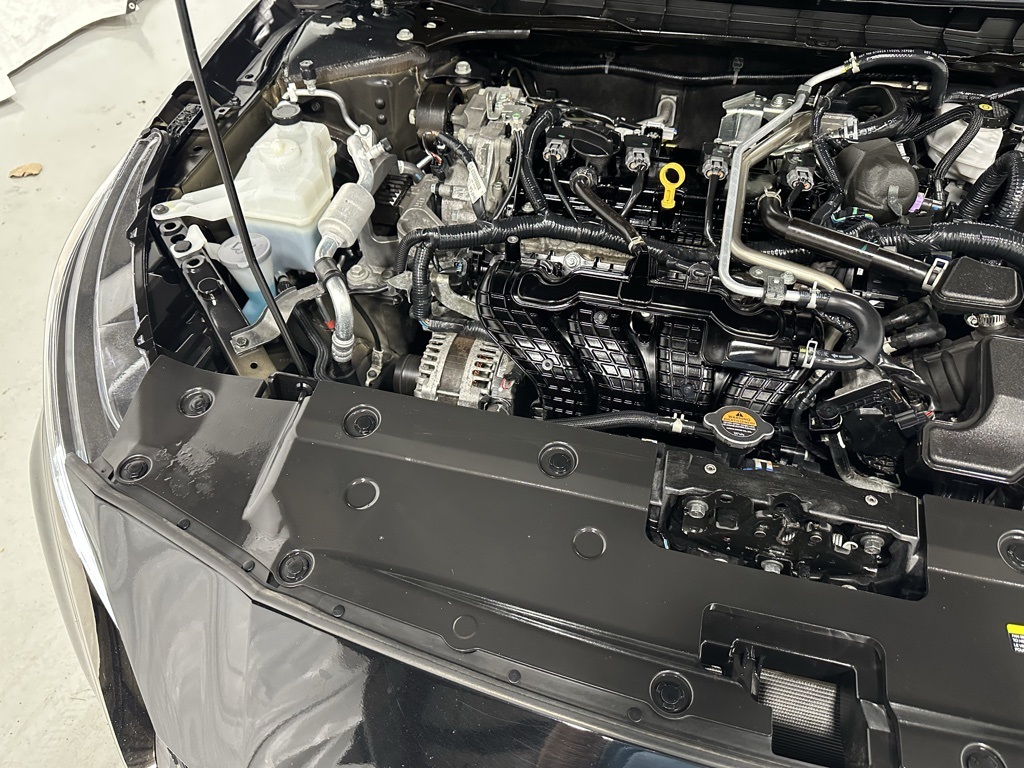 2024 Nissan Altima 2.5 SR Image 9 of 64