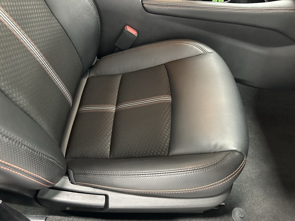 2024 Nissan Altima 2.5 SR Image 25 of 64