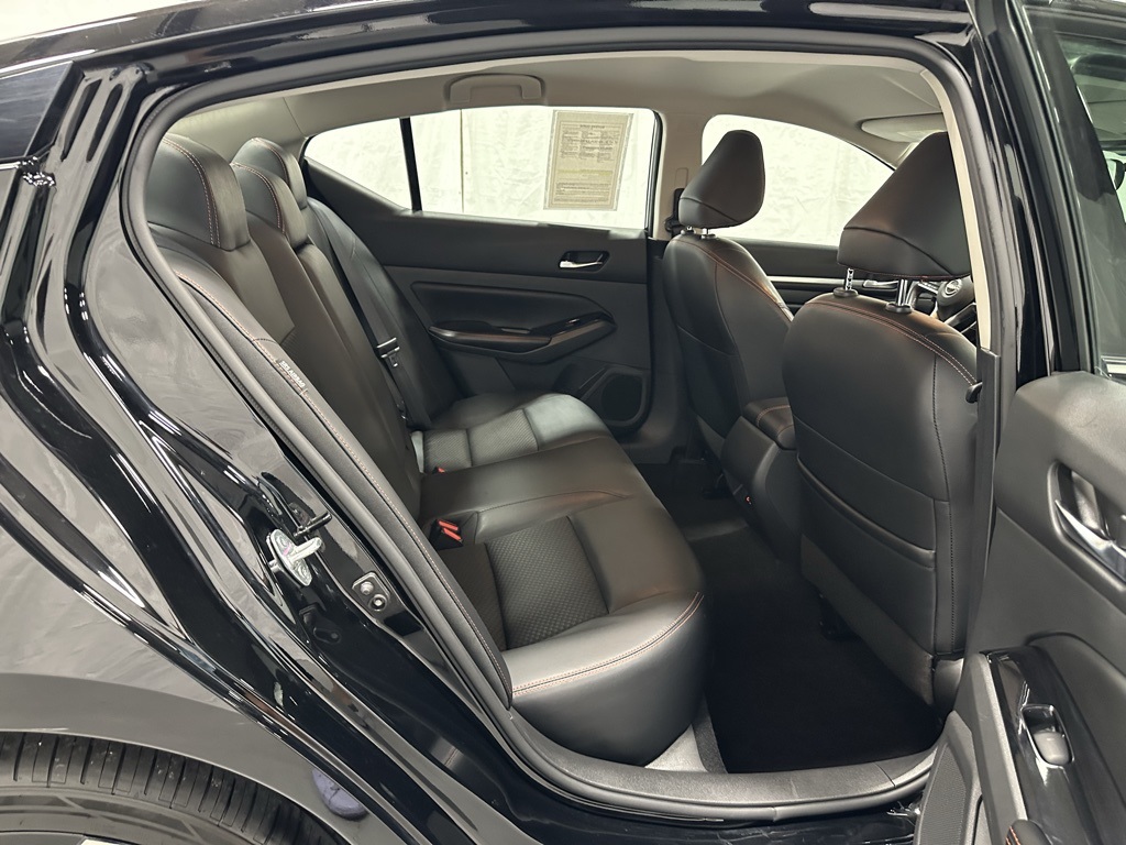 2024 Nissan Altima 2.5 SR Image 20 of 64