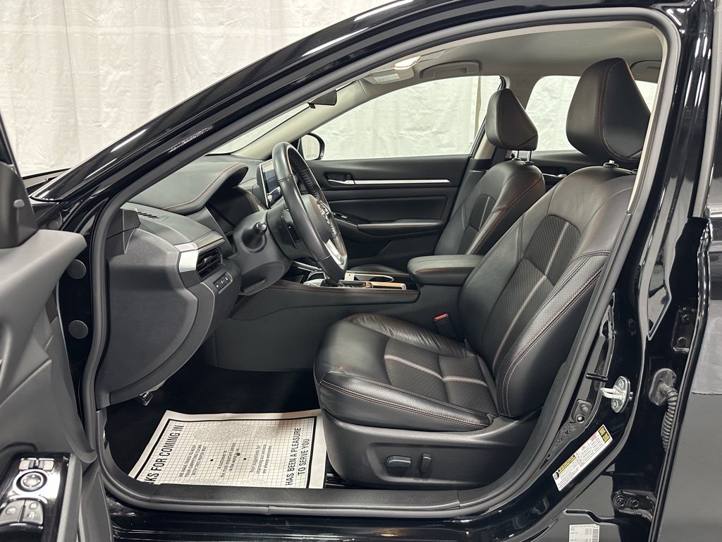 2024 Nissan Altima 2.5 SR Image 61 of 64