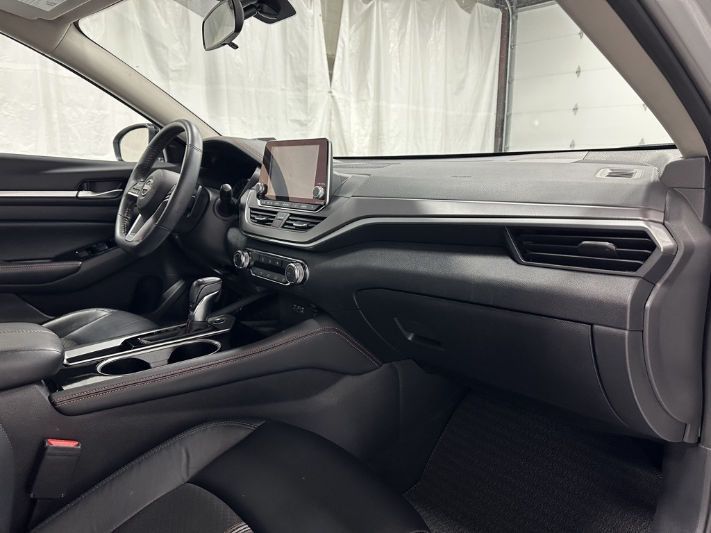 2024 Nissan Altima 2.5 SR Image 35 of 67