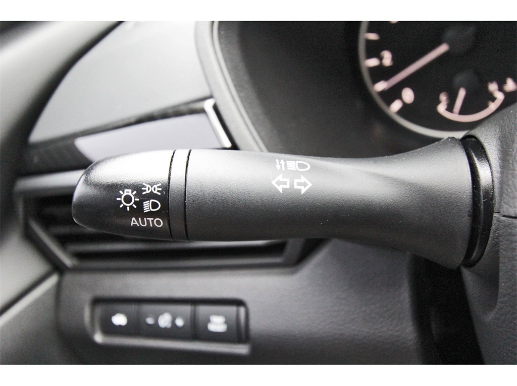 2024 Nissan Altima 2.5 SR Image 13 of 15