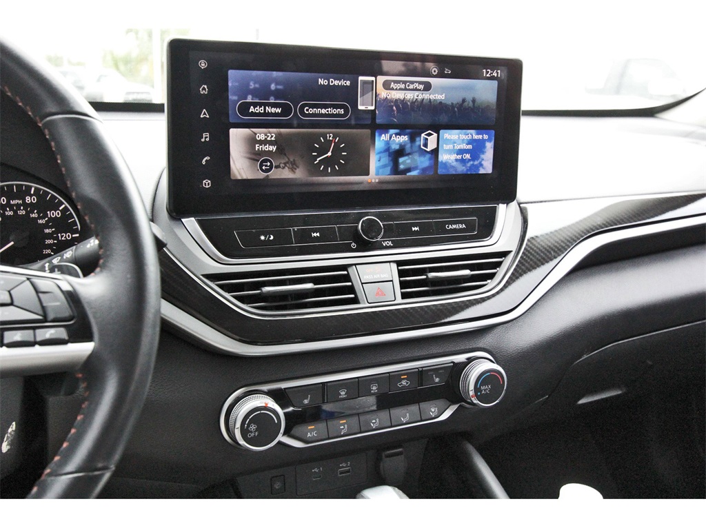 2024 Nissan Altima 2.5 SR Image 12 of 15