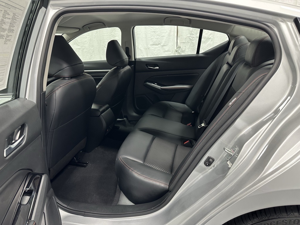 2024 Nissan Altima 2.5 SR Image 30 of 64