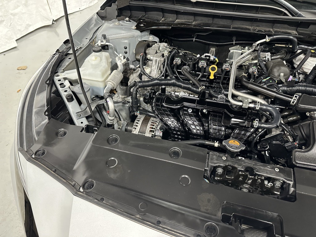 2024 Nissan Altima 2.5 SR Image 10 of 64