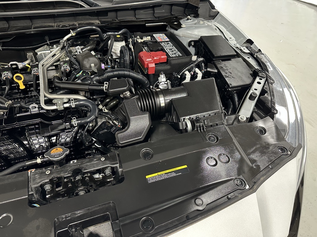 2024 Nissan Altima 2.5 SR Image 9 of 64