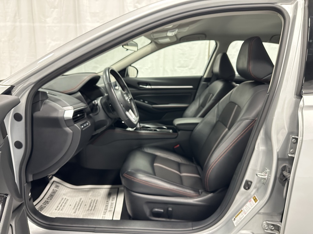 2024 Nissan Altima 2.5 SR Image 31 of 64
