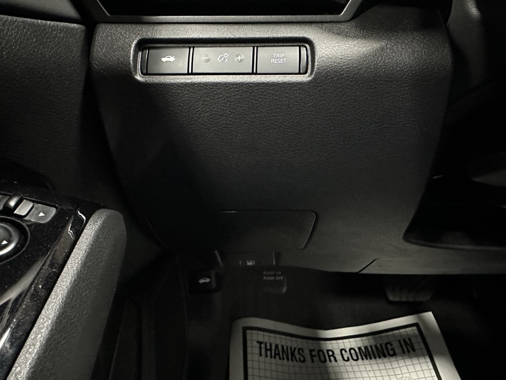 2024 Nissan Altima 2.5 SR Image 16 of 64