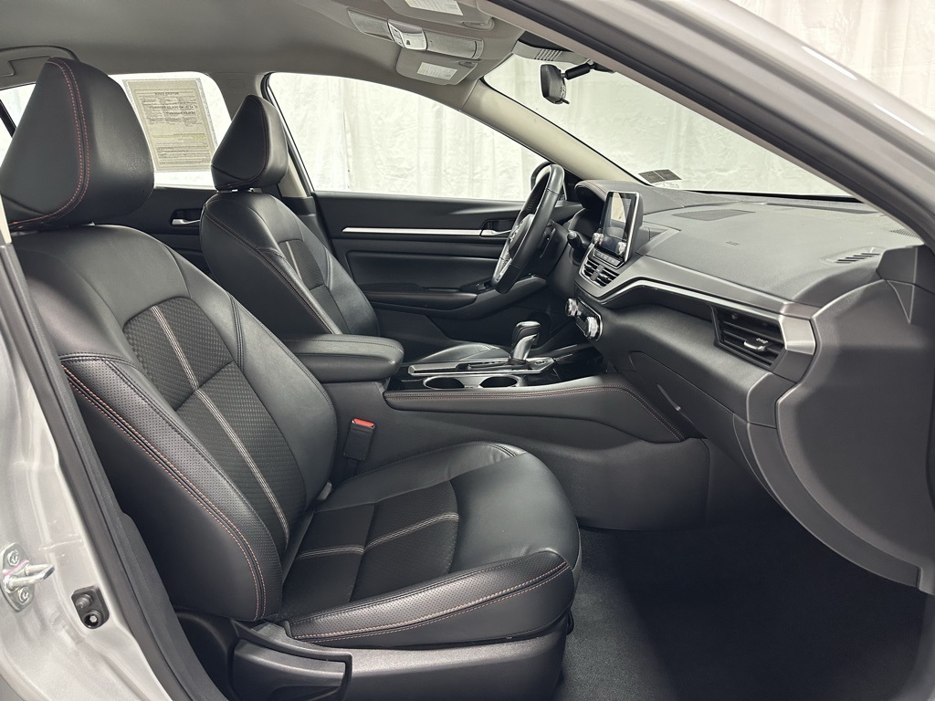 2024 Nissan Altima 2.5 SR Image 22 of 64
