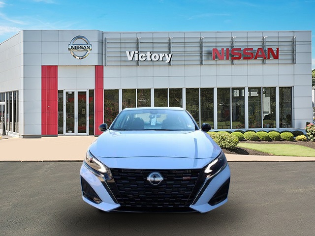 Vehicle image 1 of 31