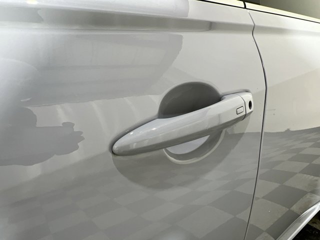 2024 Nissan Altima 2.5 SR Image 17 of 26